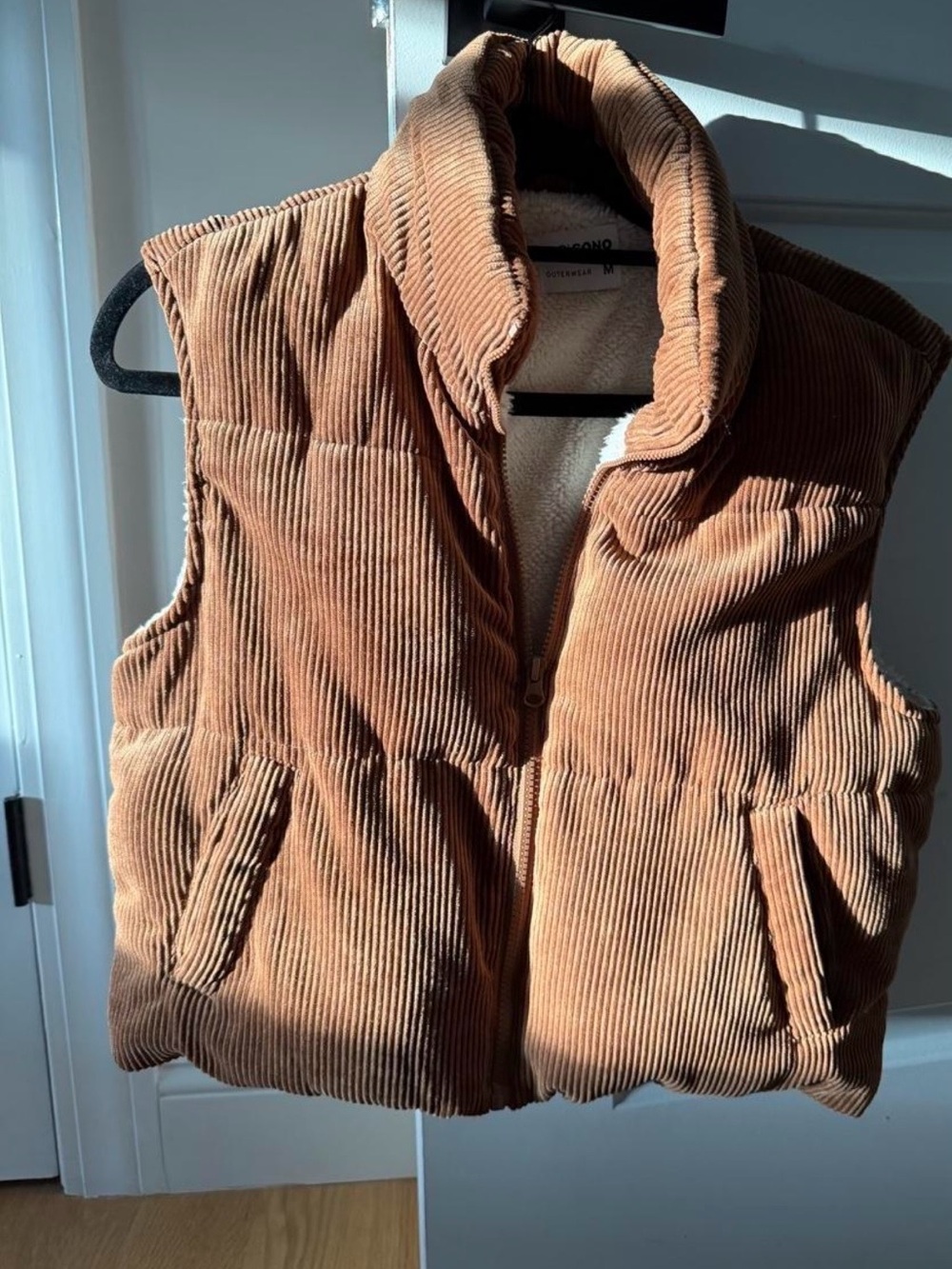 Corduroy Puffer Vest - Brown